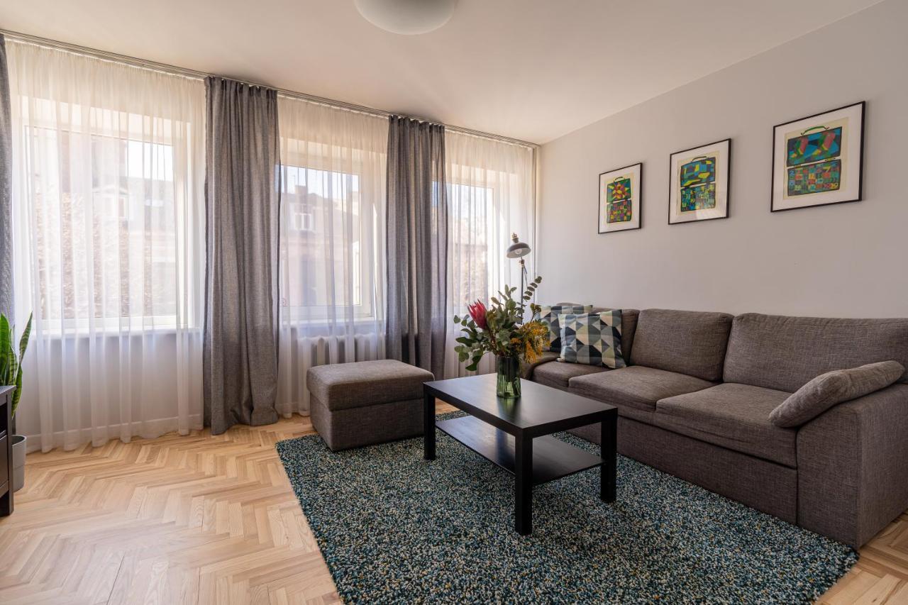 Lovely Apartment In The City Center Kaunas Exteriör bild