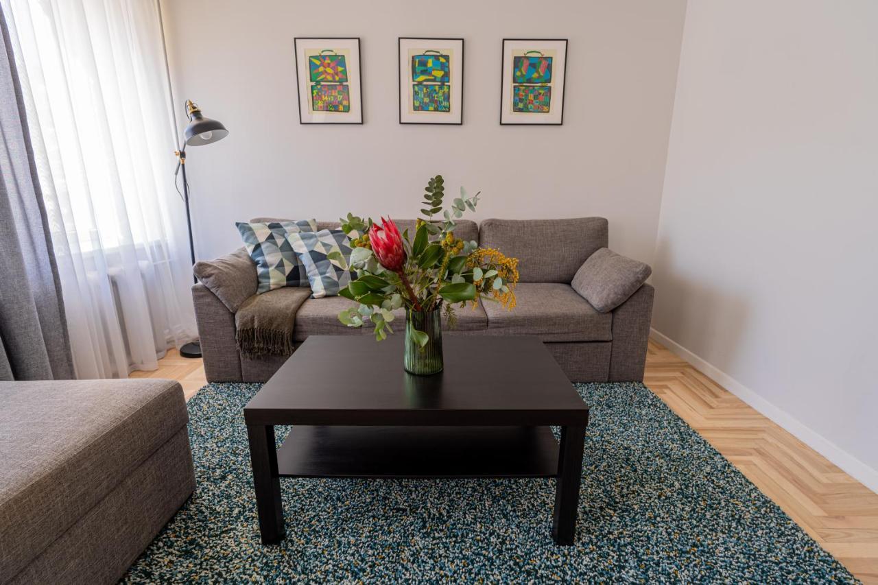 Lovely Apartment In The City Center Kaunas Exteriör bild