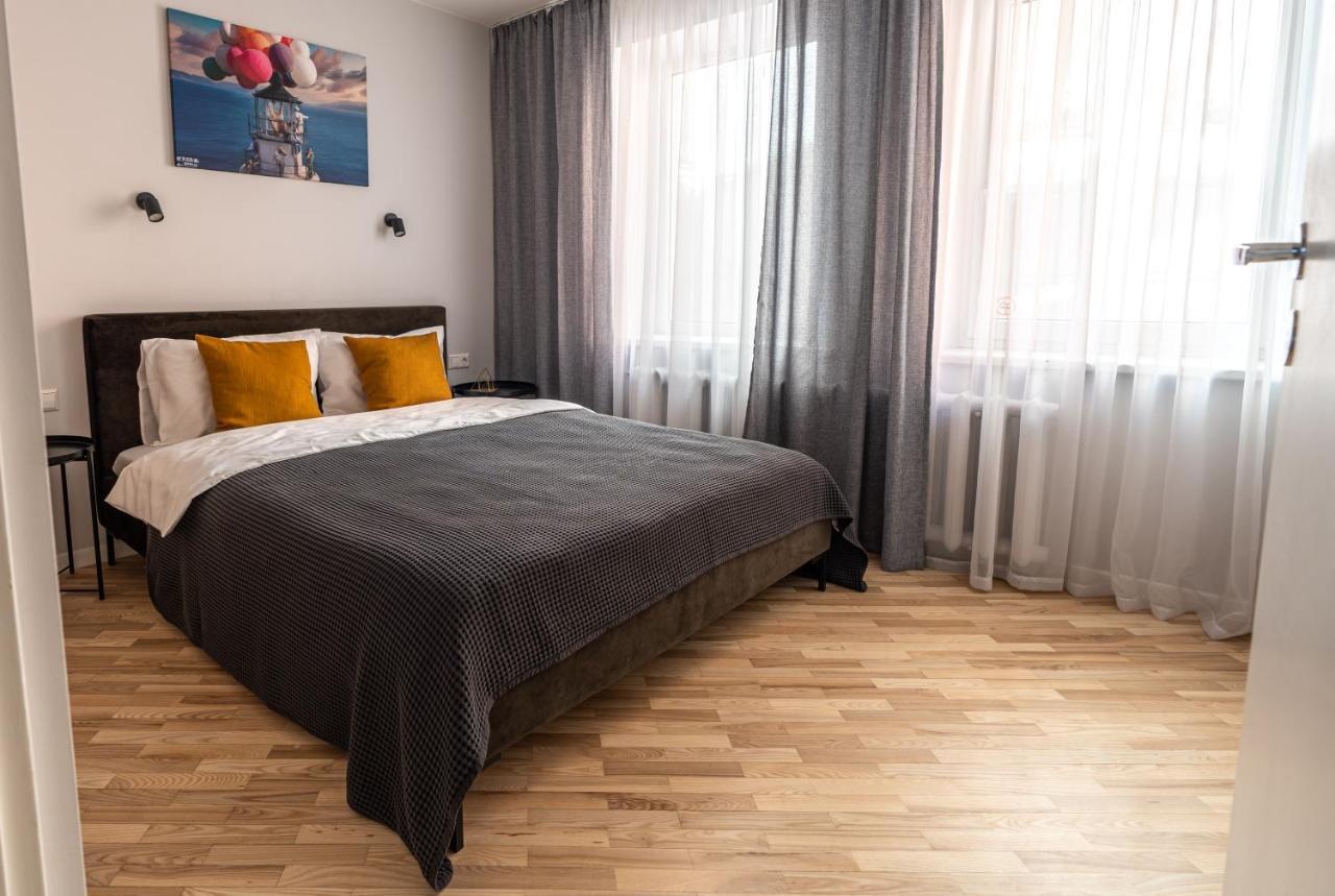 Lovely Apartment In The City Center Kaunas Exteriör bild