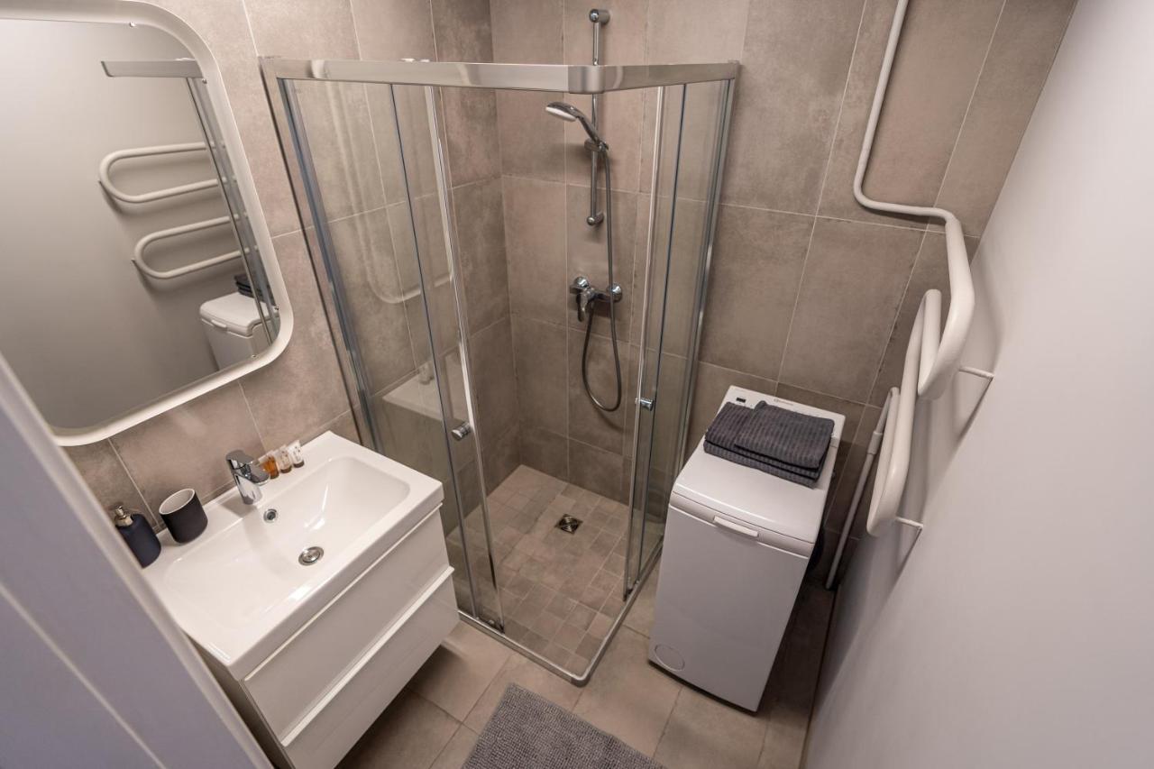 Lovely Apartment In The City Center Kaunas Exteriör bild