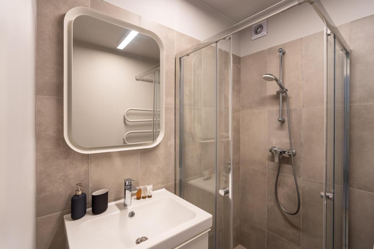 Lovely Apartment In The City Center Kaunas Exteriör bild